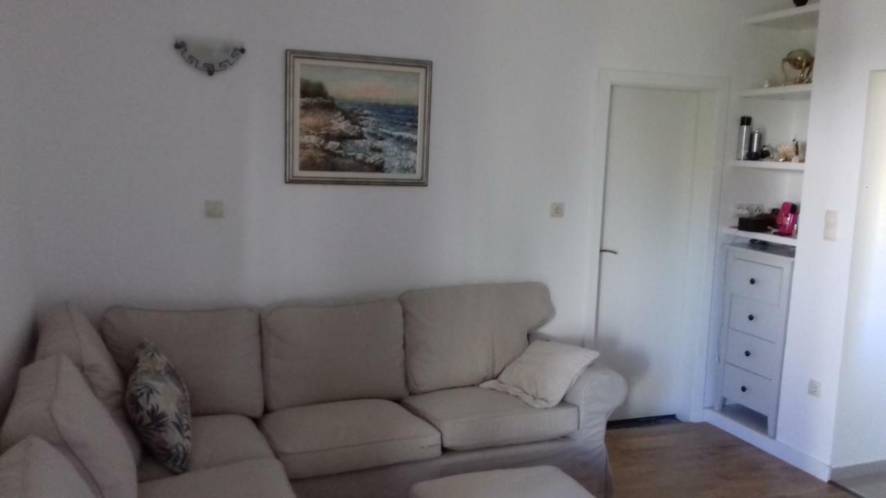 Apartment Mime Blata